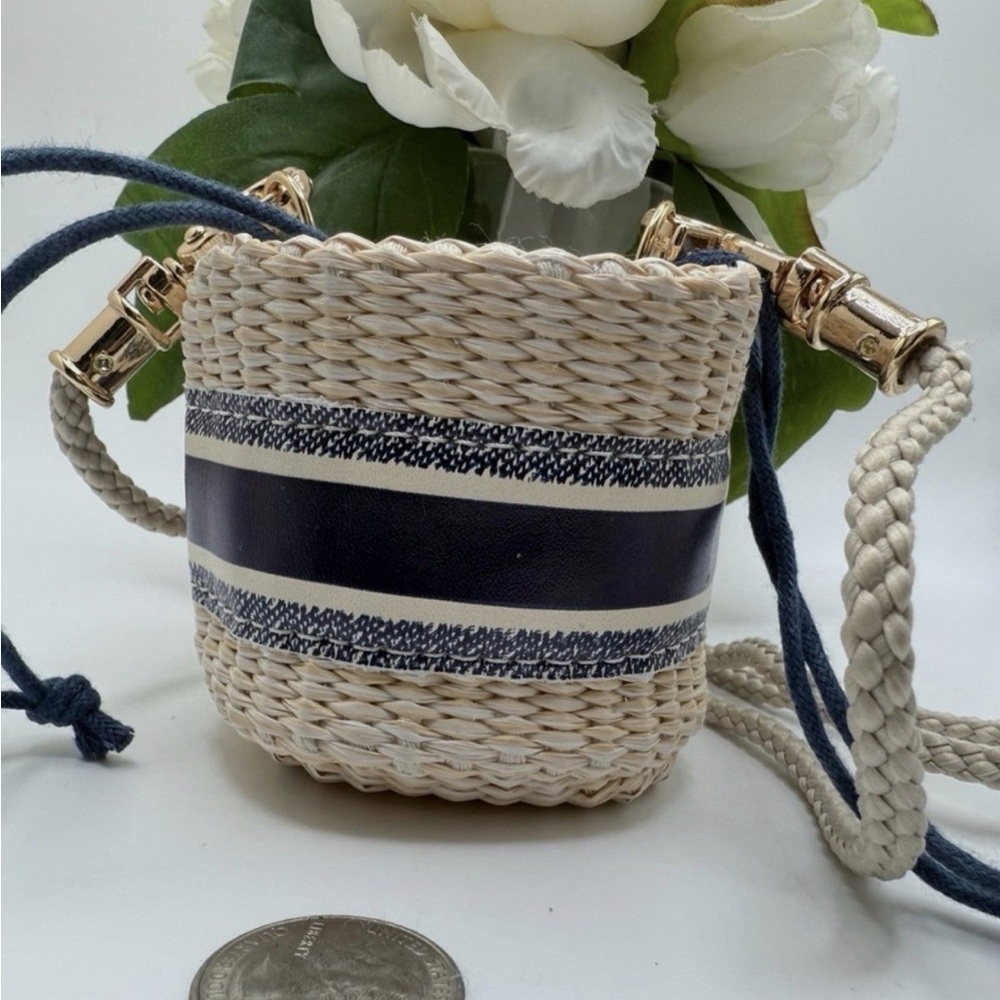 Christian Dior Cream Woven Mini Bucket Bag with Navy Trim - Picture 5 of 7